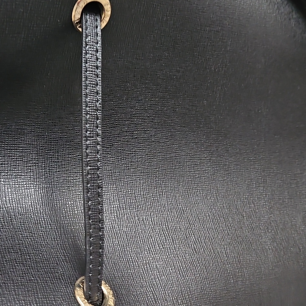 Furla Bucket Shoulder Bag. - Picture 11 of 13